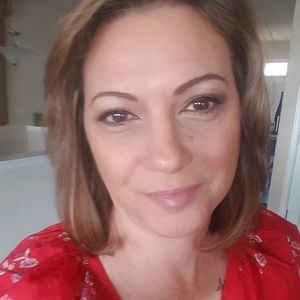 Meet your Posher, Leslie